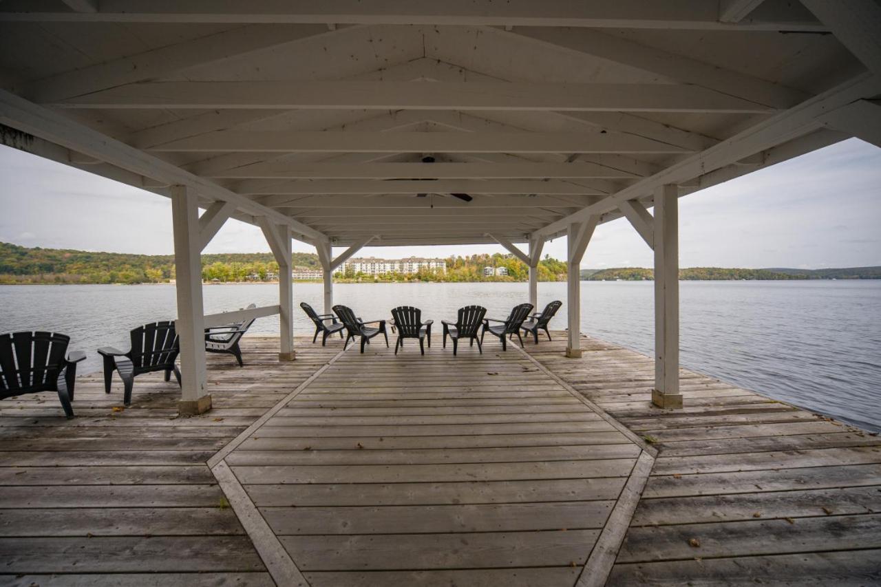Villa Muskokawaterfront Pooltable 98Tv 6Acres Huntsville Esterno foto