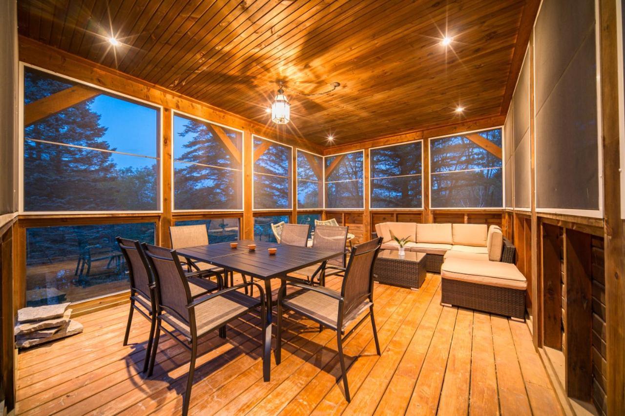 Villa Muskokawaterfront Pooltable 98Tv 6Acres Huntsville Esterno foto