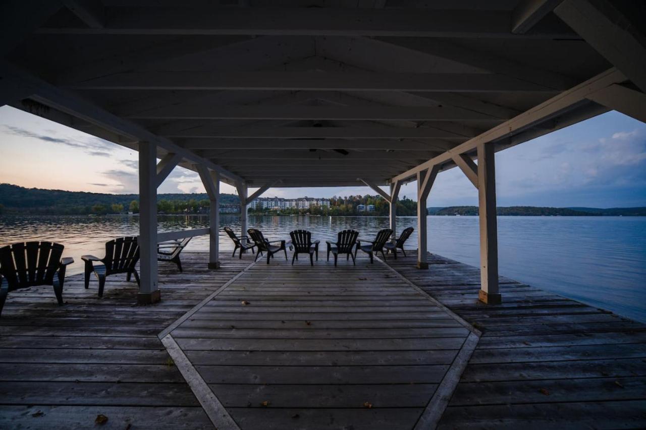 Villa Muskokawaterfront Pooltable 98Tv 6Acres Huntsville Esterno foto