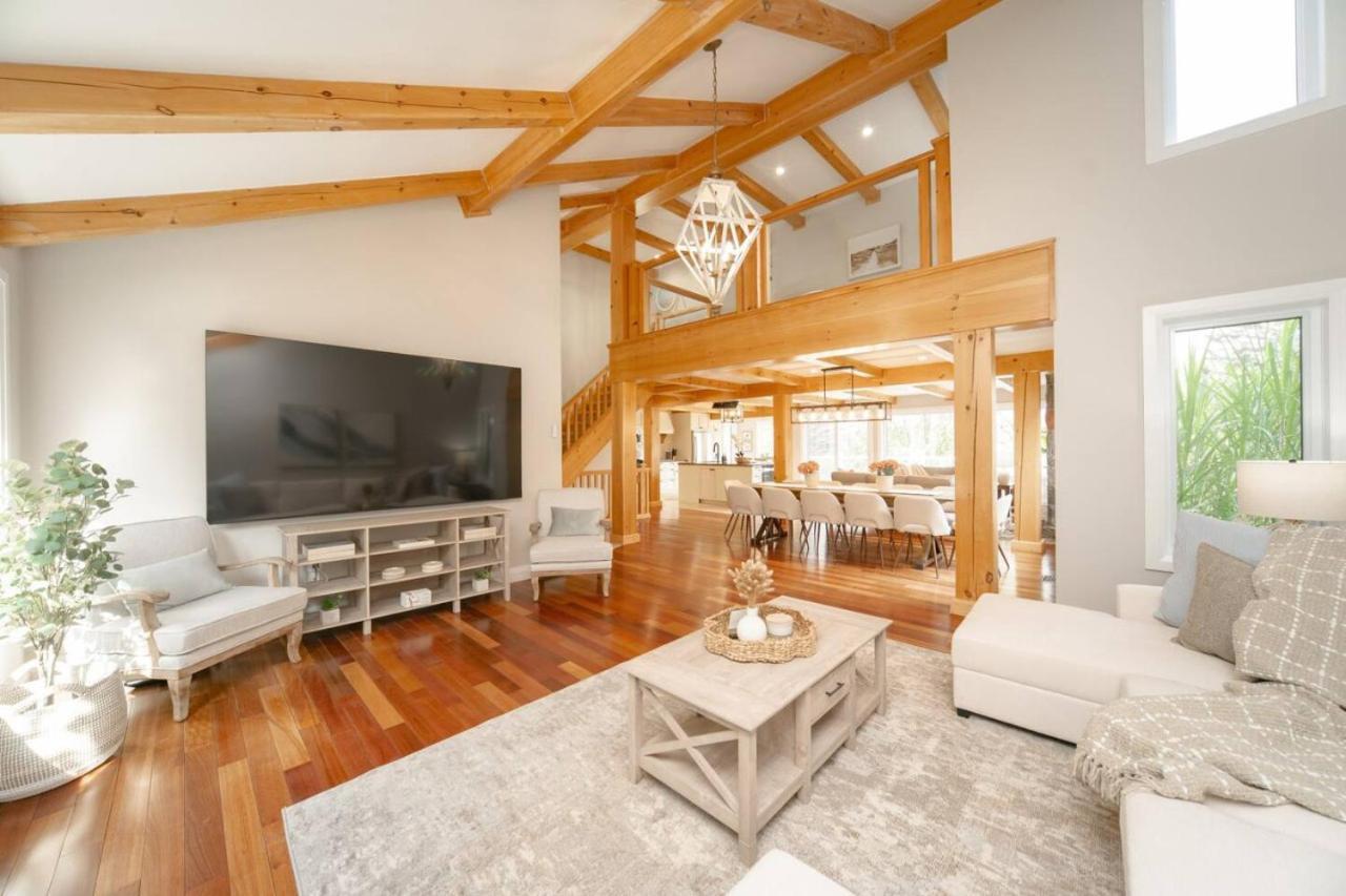 Villa Muskokawaterfront Pooltable 98Tv 6Acres Huntsville Esterno foto